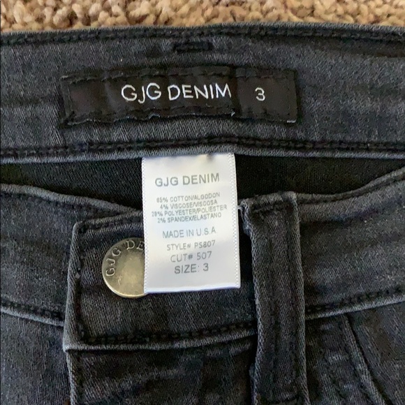 GJG JEAN - Picture 2 of 2